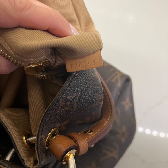 LV Graceful PM - Picture 8 of 11